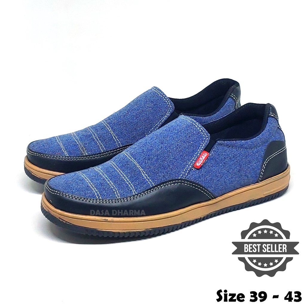 Sepatu Slip On Pria Casual Warna Biru Size 39 - 43