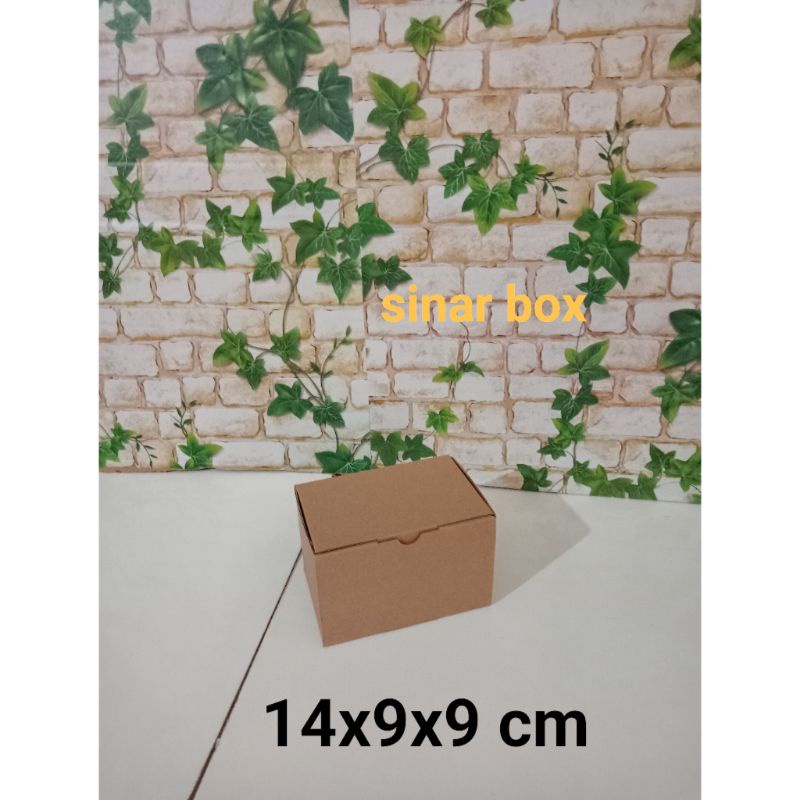 

KARDUS UK. 14x9x9 CM....DIE CUT KARTON BOX UNTUK KOTAK BAJU-AKSESORIS-SOUVENIR DLL MODEL BOX PIZZA