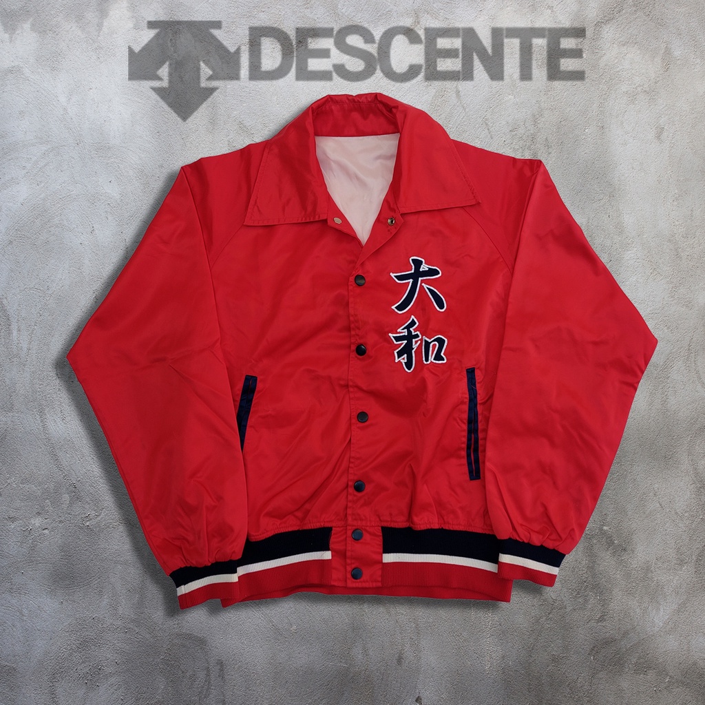 Jaket Descente Varsity Japan Letter Original - M