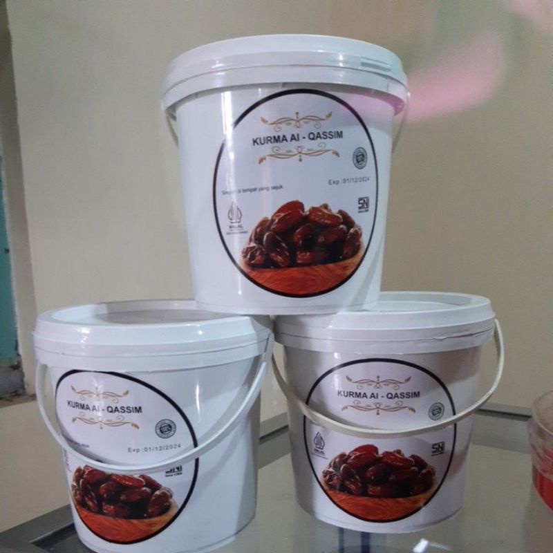 

KURMA AL QASSIM HALAL