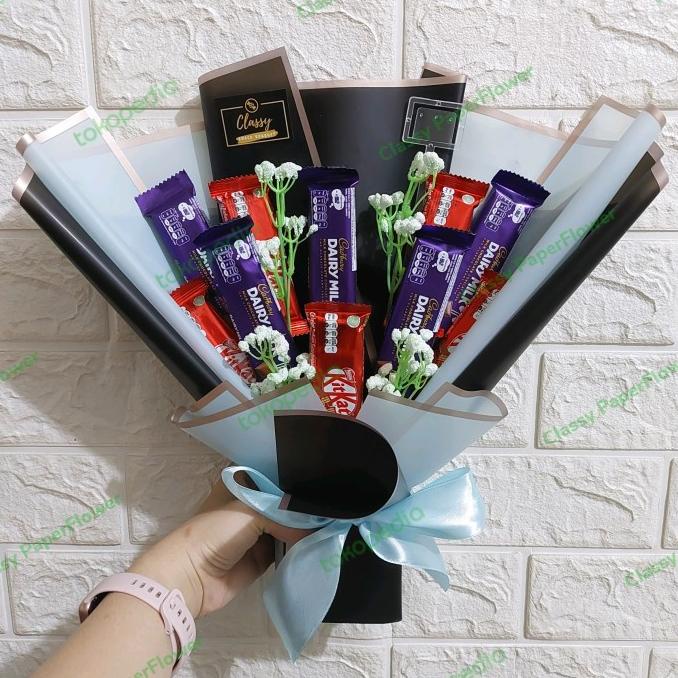 Snack Bouquet Kitkat & Cadbury / Buket Bunga Bucket Coklat Cokelat