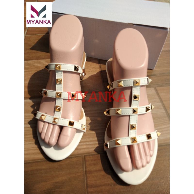 Myanka Sendal Wedges Stud 3cm