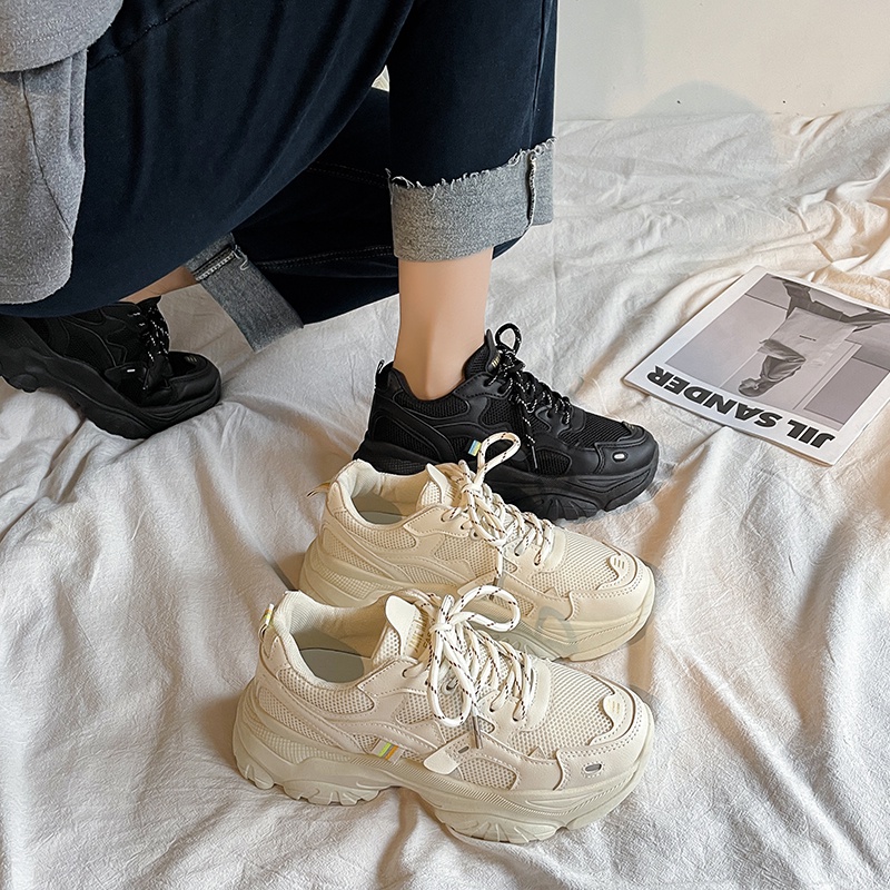 Sepatu Sneaker Casual Classic Wanita 5292 (35 - 40)