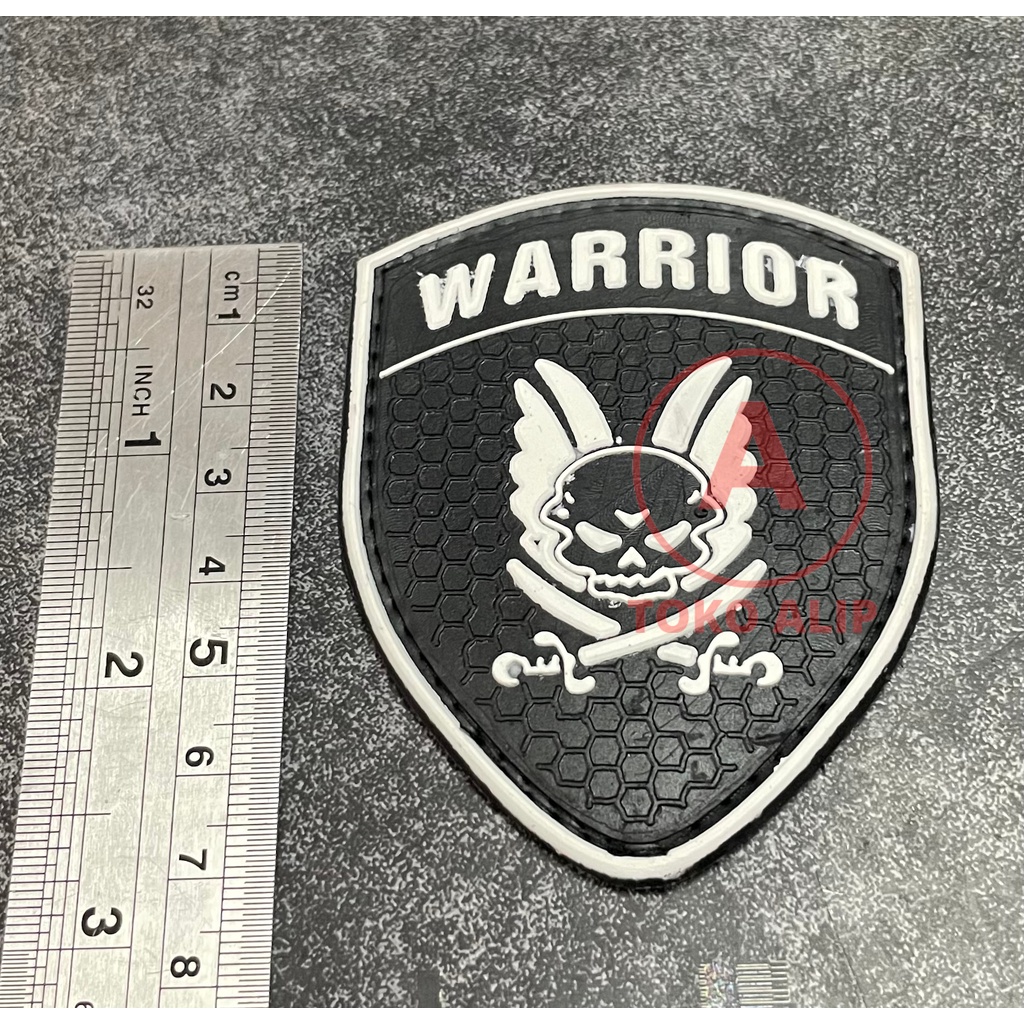 Patch WARRIOR (Putih) - Patch Velcro Warrior - Prepetan