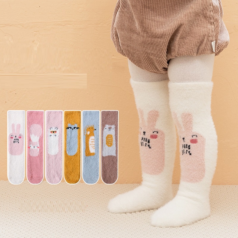 C01 NEW Kaos kaki bayi dan anak tanpa tumit motif animal dengan bulu lembut