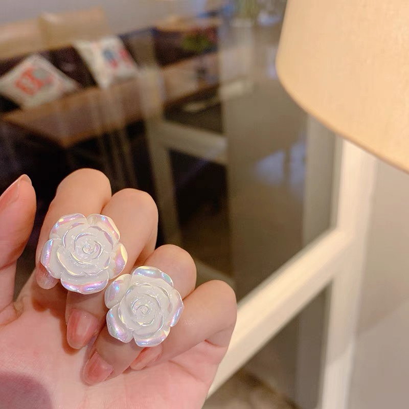 Sayishop Anting Tusuk Motif Bunga Gardenia Ala Korea Untuk Wanita C16