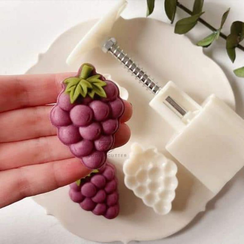 Cetakan nastar anggur strobery kacang