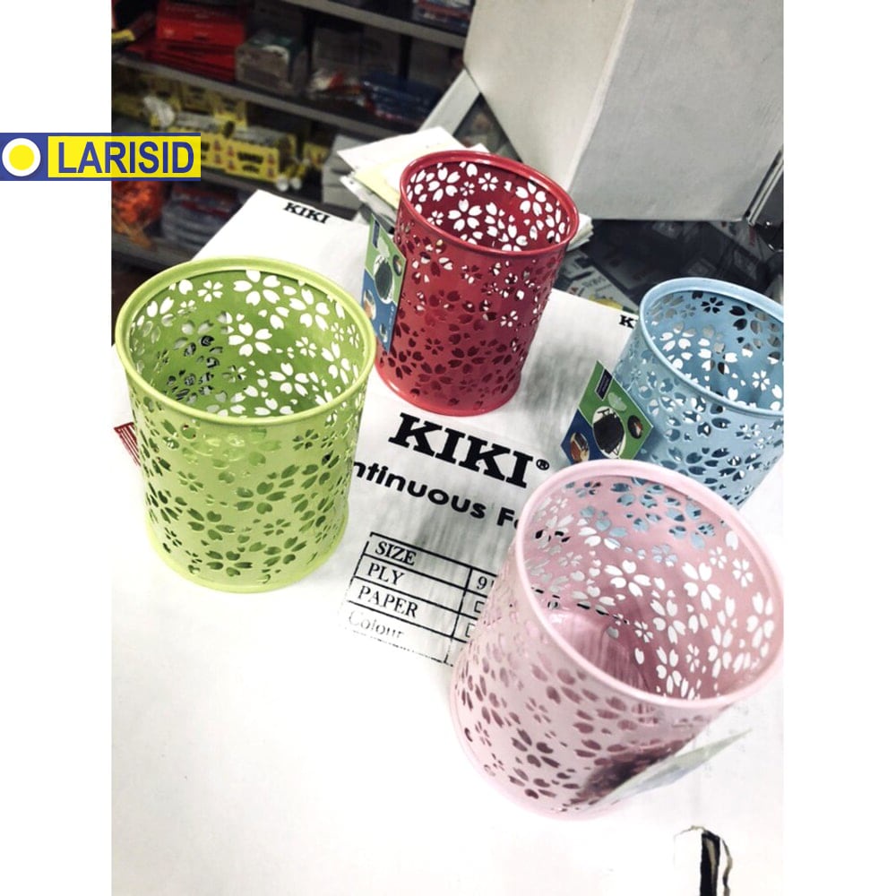 

Tempat Pensil Jaring Motif Warna