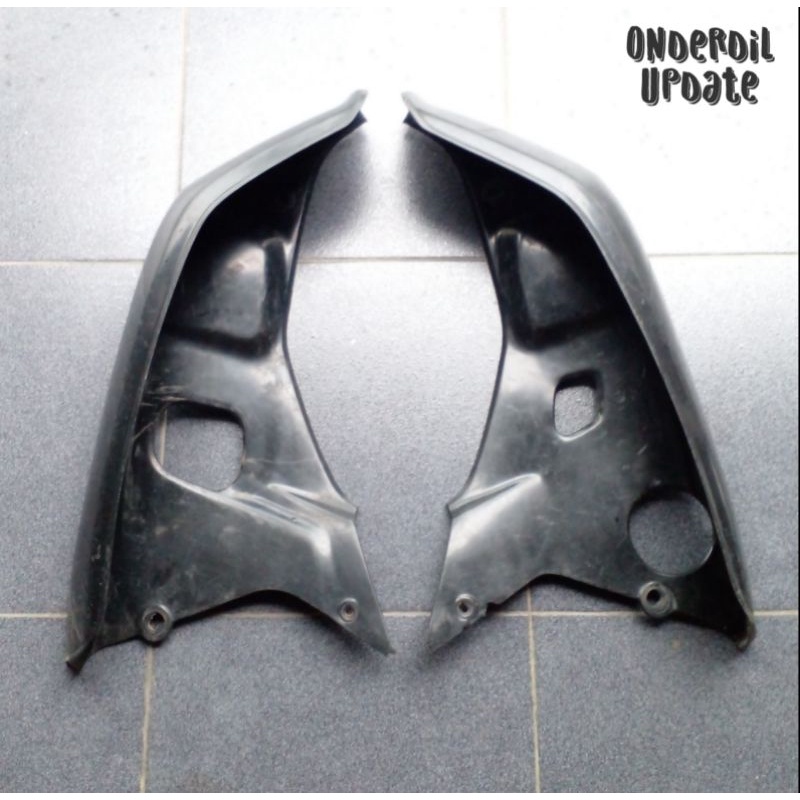 Sayap motor Honda Astrea Grand Original Hitam