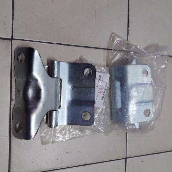 Engsel Bak Asli Mitsubishi Triton All New Triton New Triton
