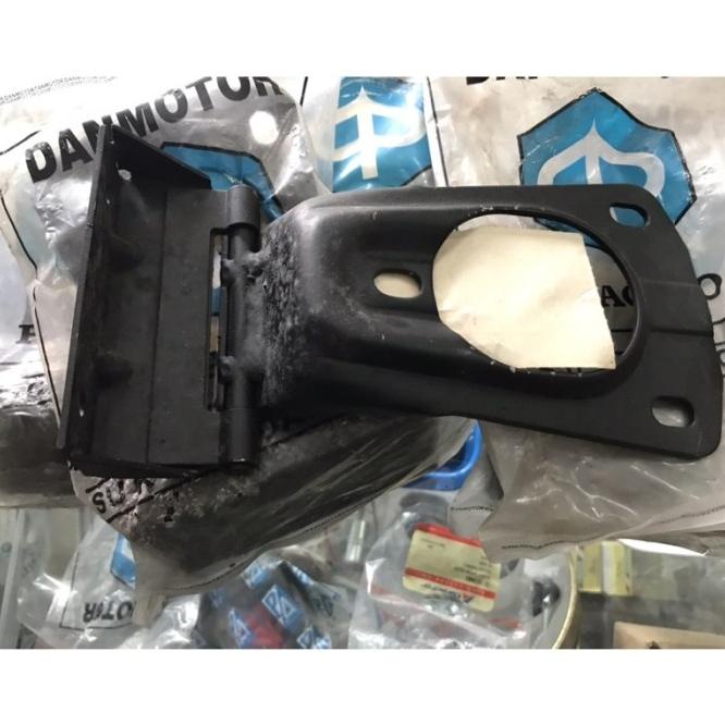 Engsel Jok Vespa Excel/Spartan/Exclusive Panjang Ori