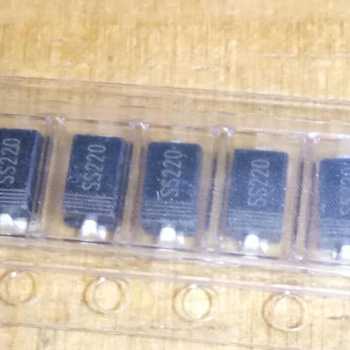 Dioda SS220 SMD 2A Rectifier 200V rajaav77 Juara
