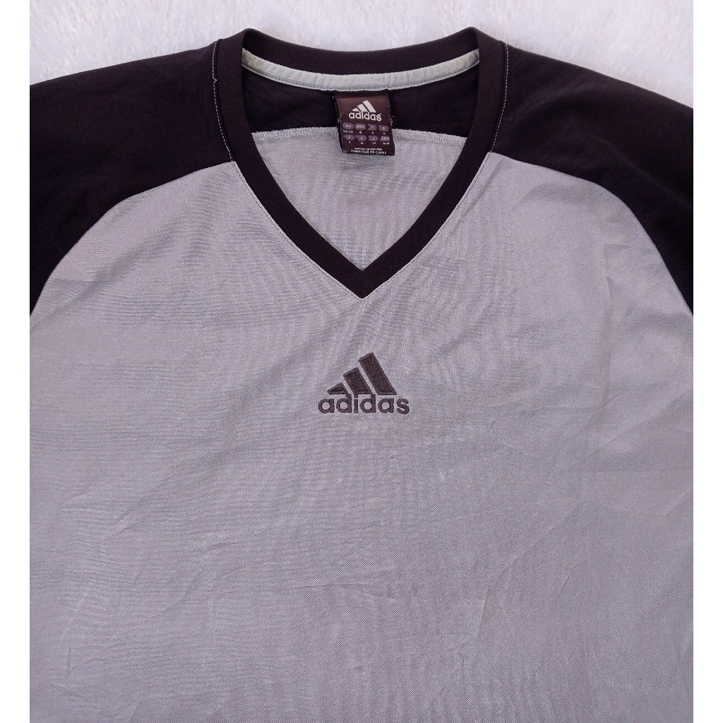 Kaos jersey olahraga outdoor Adidas Center