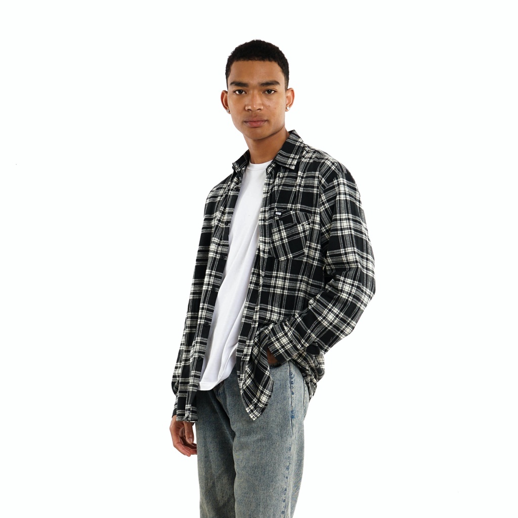Void Flannel Brume Black / Kemeja Flannel
