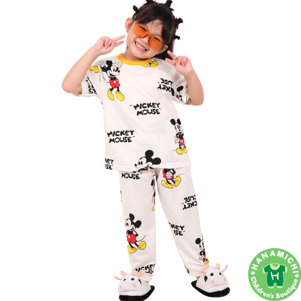 Hanamichi JULI.CP Setelan Baju Tidur Anak Lengan Pendek Full Print