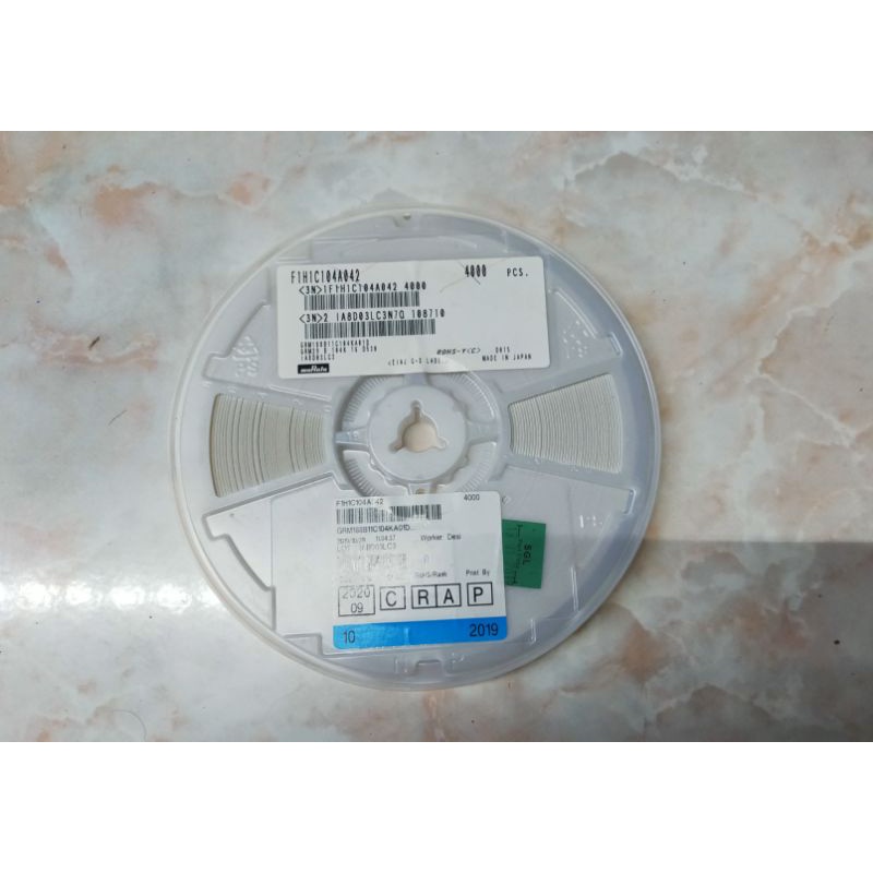 Kapasitor SMD ceramic capacitor Multilayer 104
