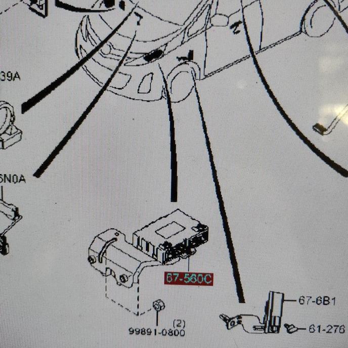 Mazda Genuine Parts Module BCM Mazda Biante belum Skyactive C27667560 separe part mobil berkwalitas
