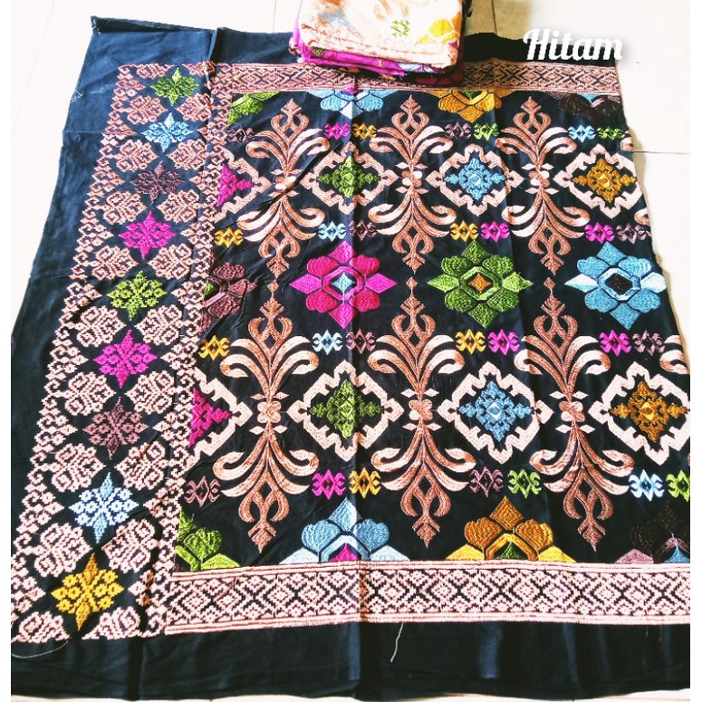 Kamen songket bordir lembaran