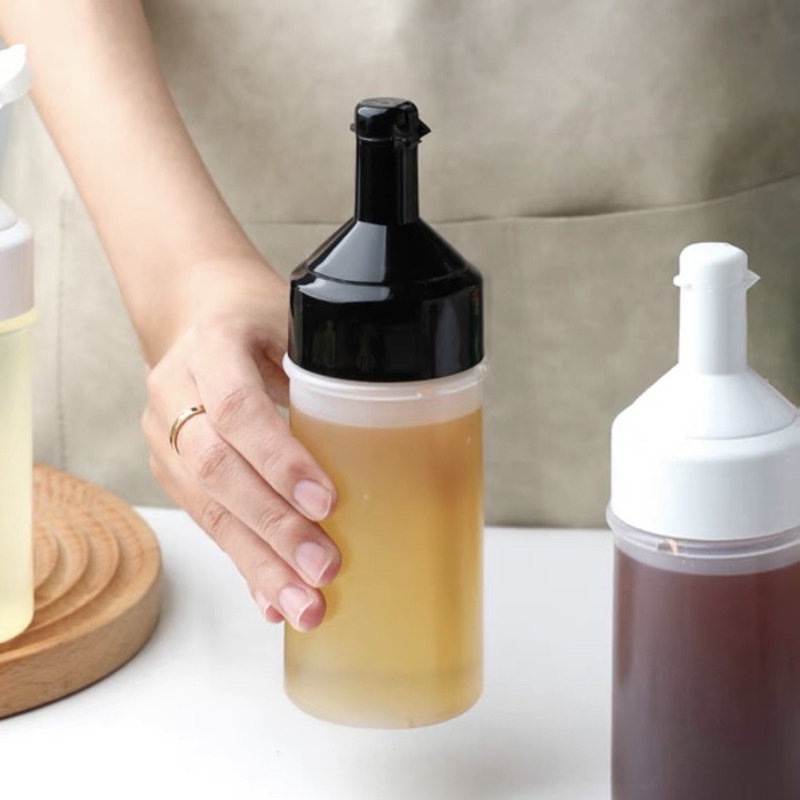 Botol Tempat Saos Kecap Mayonaise Serbaguna Anti Tumpah Tutup Praktis