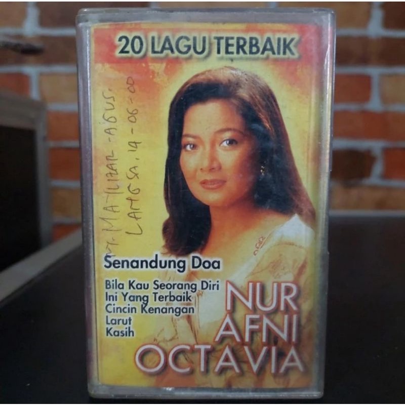 Kaset Pita Nur Afni Octavia