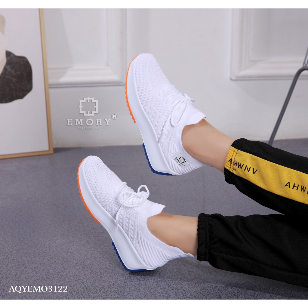 SB EMORY Flexknit Sneakers Wanita AQYEMO3122