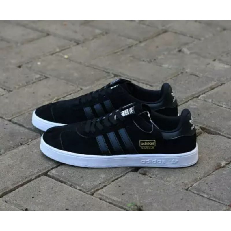 PROMO SEPATU KETS PRIA DAN WANITA AD1D4S GAZELLE SIZE 39-43/SNEAKERS MODEL BARU 2023 4DID4S GAZELLE/SNEAKERS SEKOLAH PRIA HITAM POLOS/SNEAKERS SEKOLAH WANITA FULL BLACK/SEPATU CASUAL FULL HITAM/SEPATU LARI PRIA DEWASA/SEPATU OLAH RAGA PRIA WANITA AD1D4S