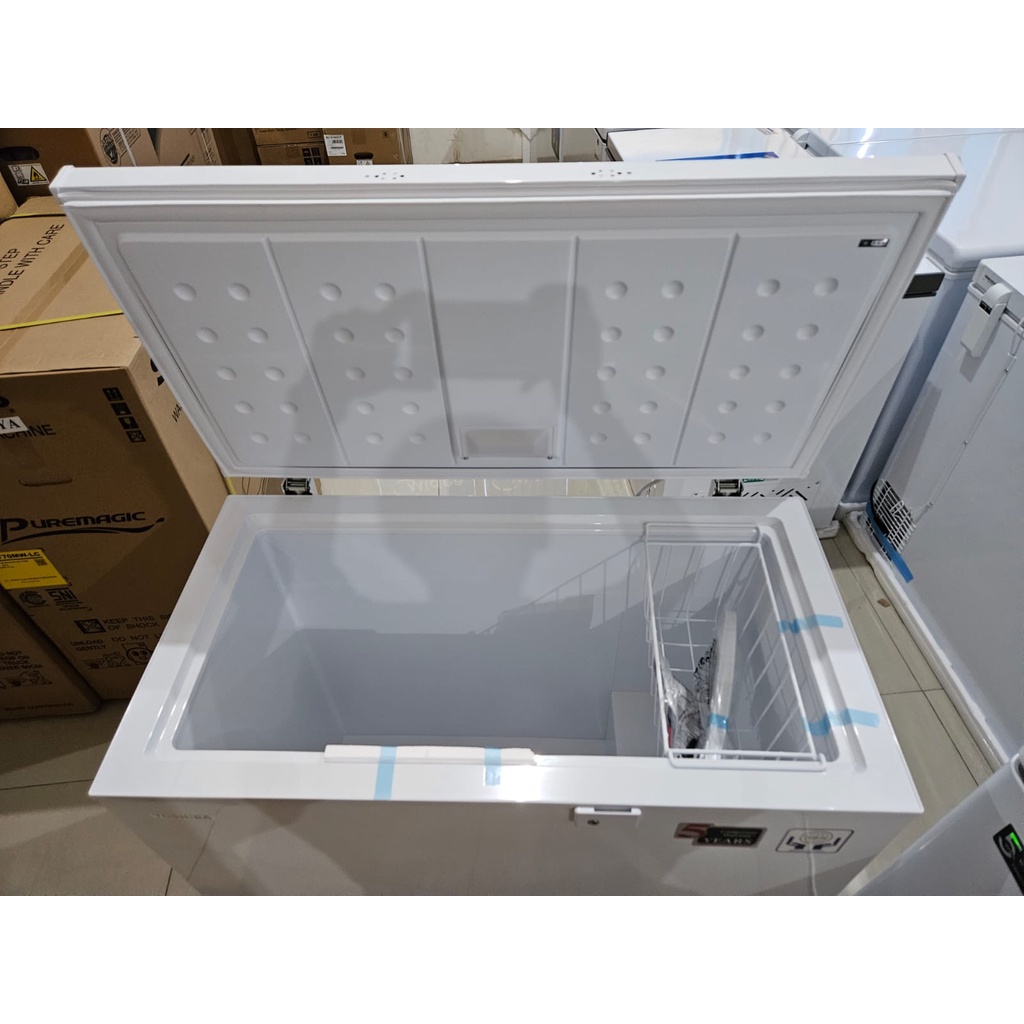 TOSHIBA CHEST FREEZER CR-A258I / CRA258I / CRA-258i - Ukuran 192 Liter