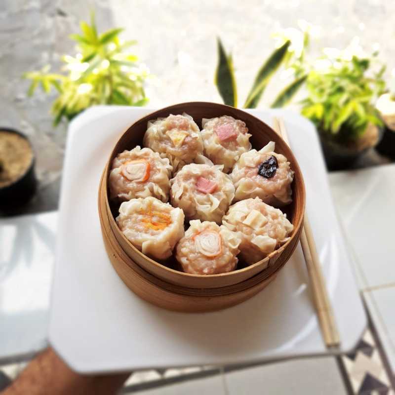 

Dimsum Ayam Toping Mix Frozen 50pcs Bonus Saos 100% Halal