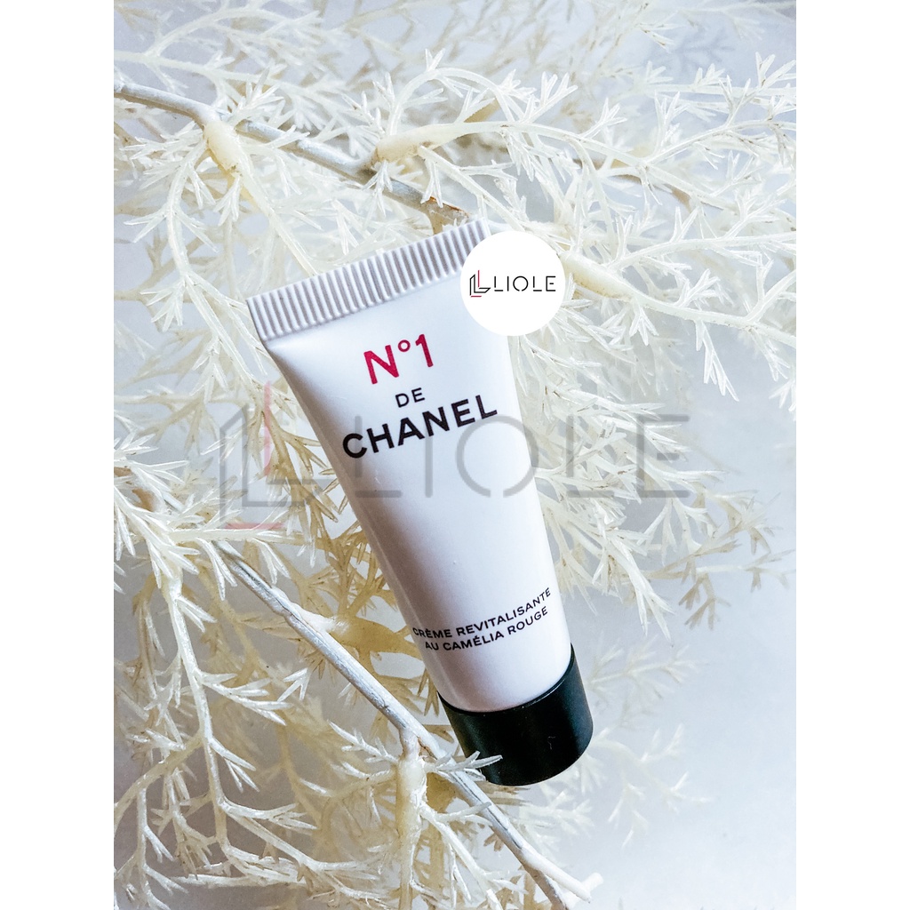 CHANEL No 1 Revitalizing Cream