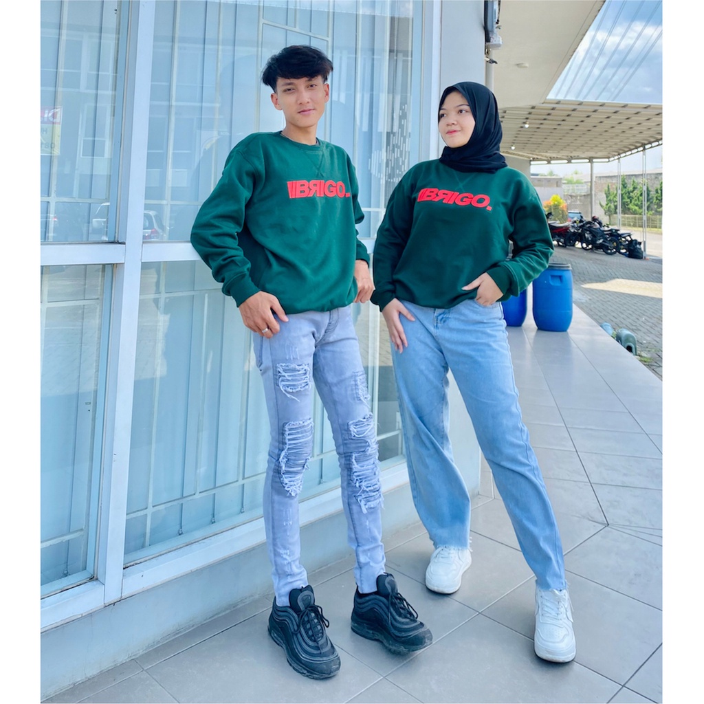 Sweater Crewneck BRIGO Sablon Karet Timbul II BRIGO Sweatshirt  Sablon Karet Timbul II Fleece Cotton 280 M-XXL (Pria &amp; Wanita)