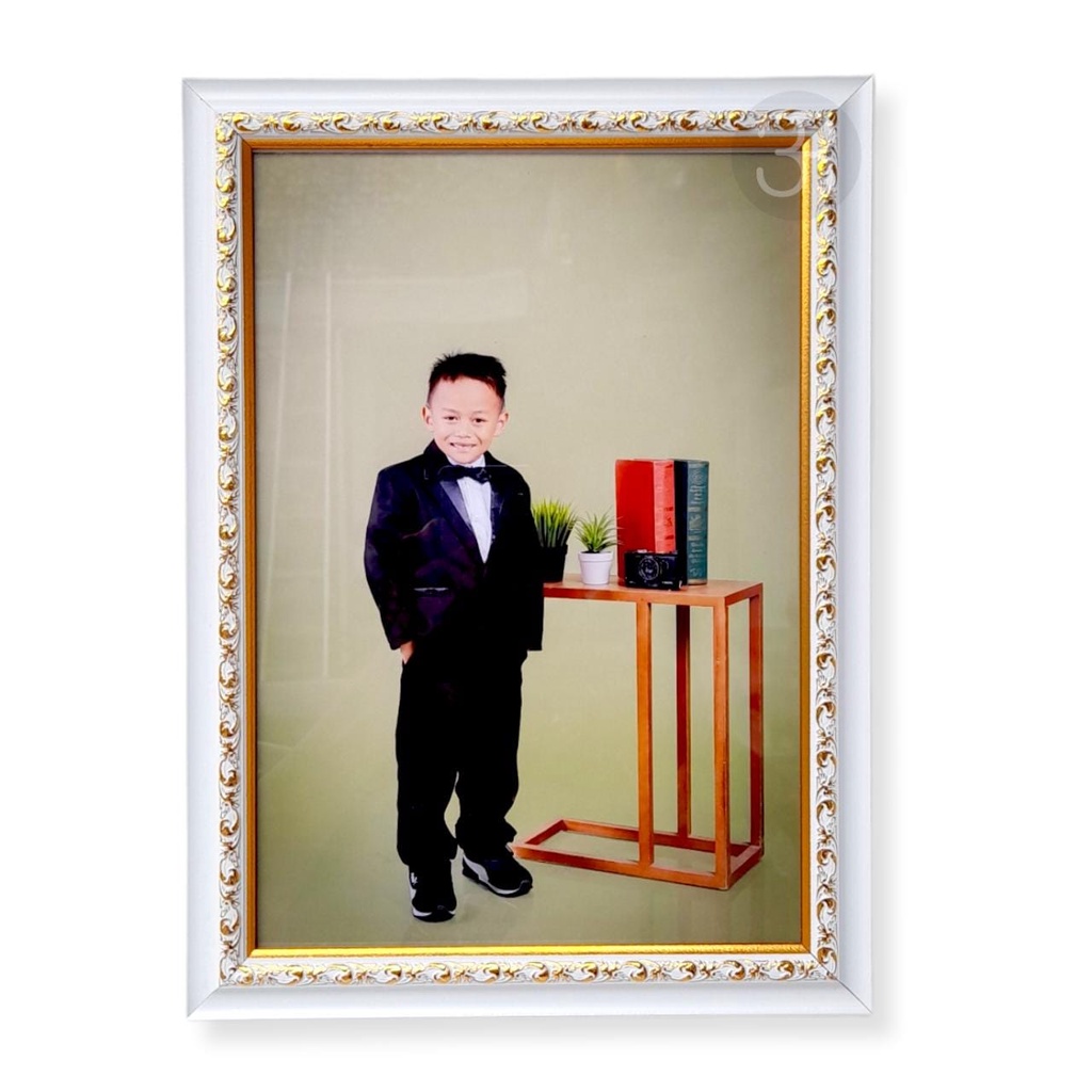 Figura Bingkai Foto Kaca Ukuran A4 8RP 21 x 30 CM