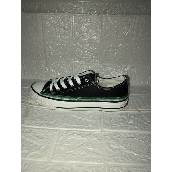 Sepatu Airwalk Man Cassual NYLA LOW CUT Hitam Putih Size 41