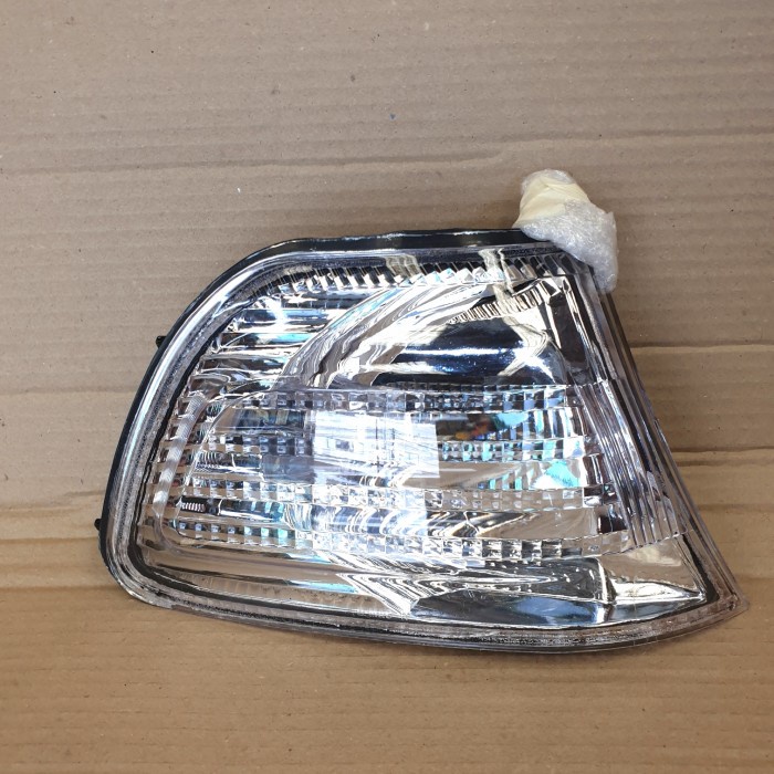 1 Buah Lampu Sen Sein Assy Toyota Kijang Kapsul Krista 2003