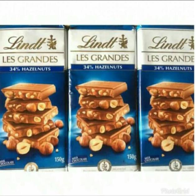 

Lindt Les Grandes 34% Hazelnuts-Milk Chocalte Coklat Impor Yesicamart