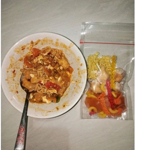 

TERMURAH! SEBLAK INSTAN ENAK