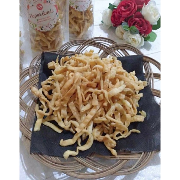 

kue kering kemasan 1/2kg / kue bawang renyah