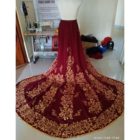 TERLARIS Ekor prada pengantin bali READY