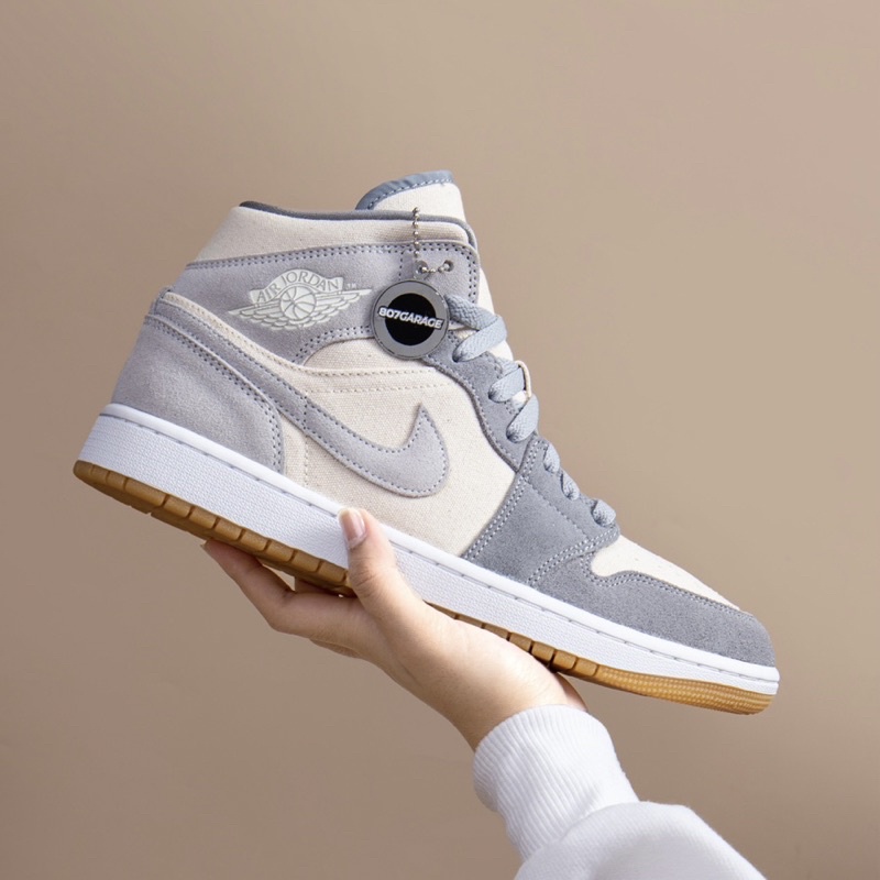 Air Jordan 1 Mid Coconut Grey