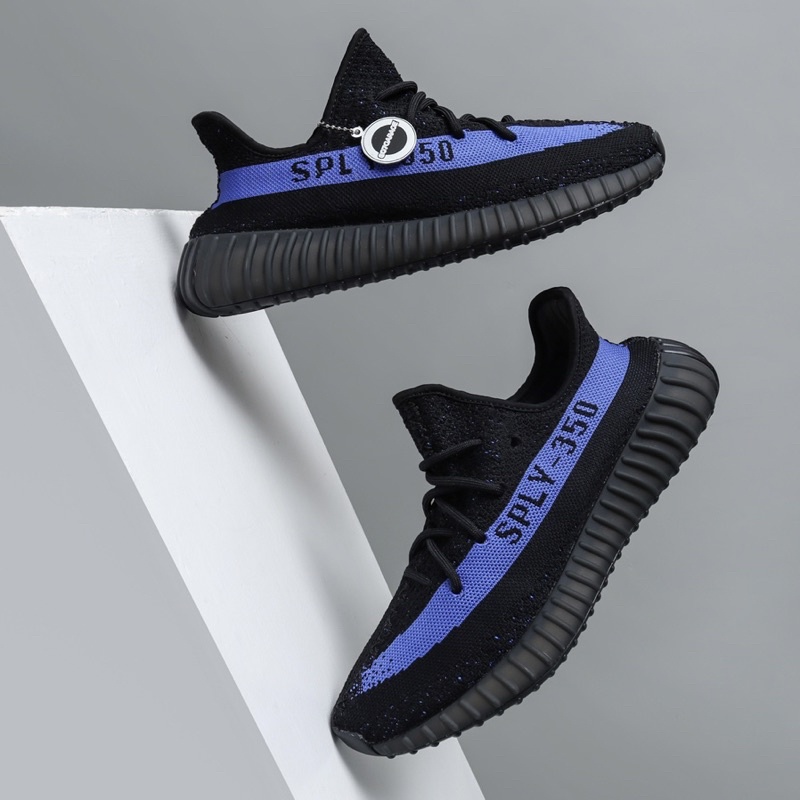 Yeezy Boost 350 V2 Dazzling Blue