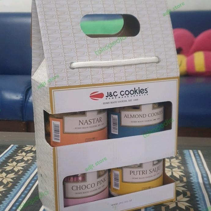 

Hampers Hampers Jnc Cookies Paket Parcel Lebaran Kue Kering Nastar Kastangel Sale