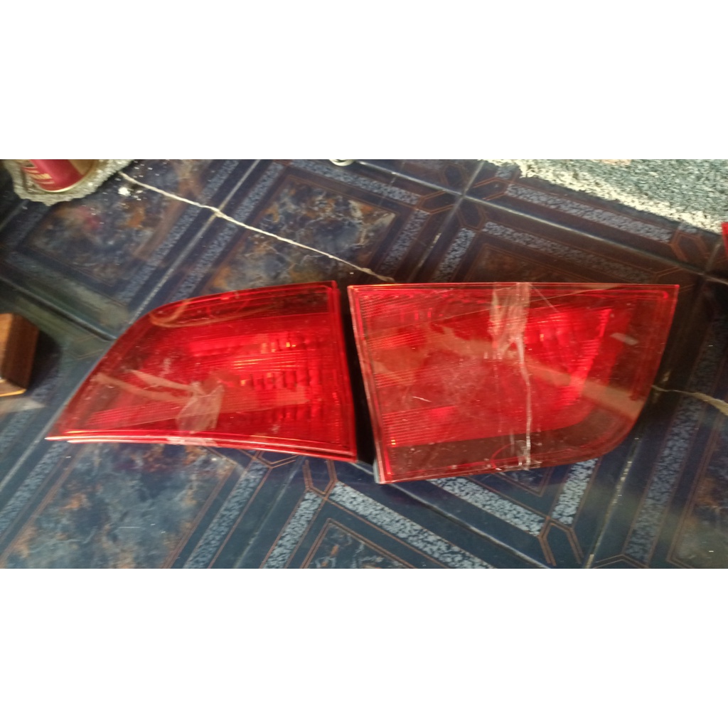 Lampu bagasi mobilio original