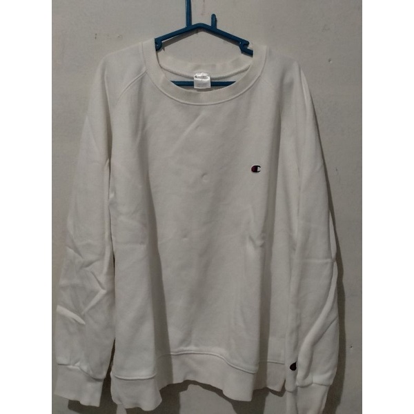 Crewneck Champion Putih