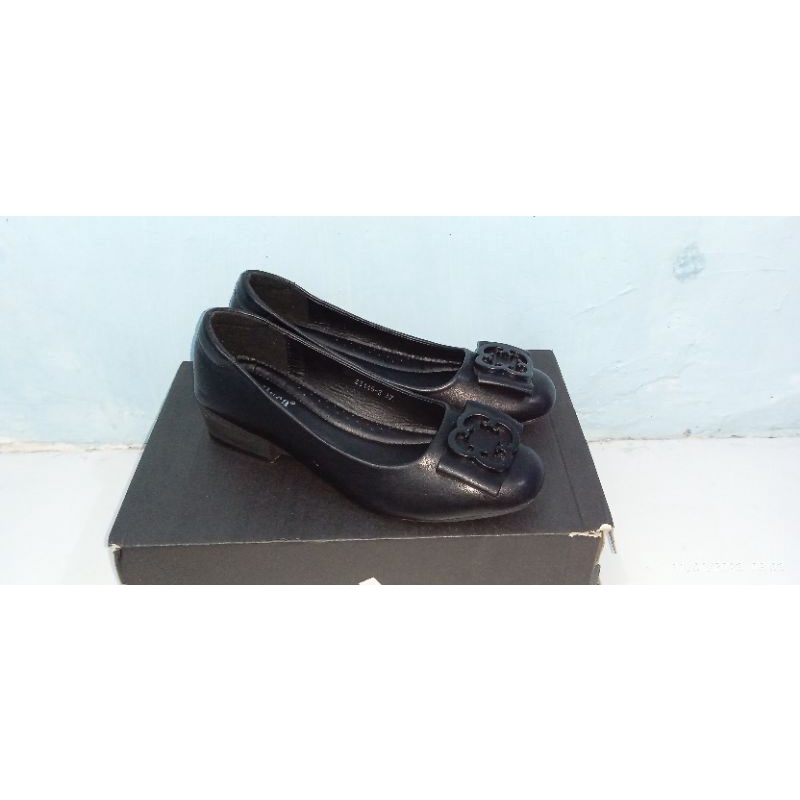 Mollyca semi wedges ZZ146-3