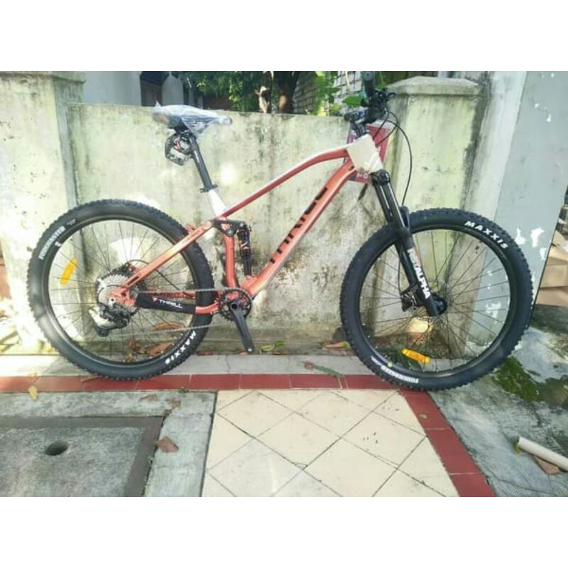 Sepeda Thrill Fervent 1.0 T 140 ukuran 27.5