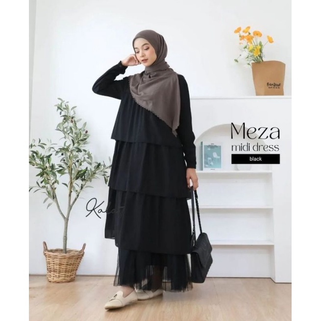 (PRELOVED) Meza Midi Dress Black XL Kala7 Haizi Zizara | tunik bigsize polos tunik pesta