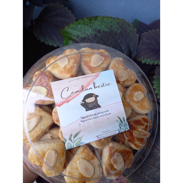 

KUE KERING KACANG ALMOND