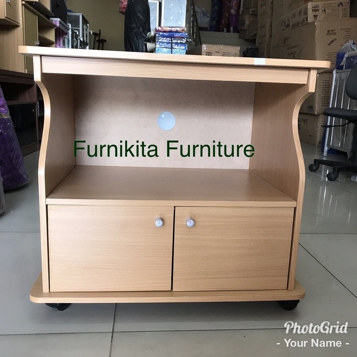 Meja Tv Minimalis Putih Roda / Rak Tv Kecil Putih Serbaguna