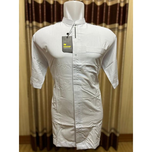 koko lengan pendek merk arzun