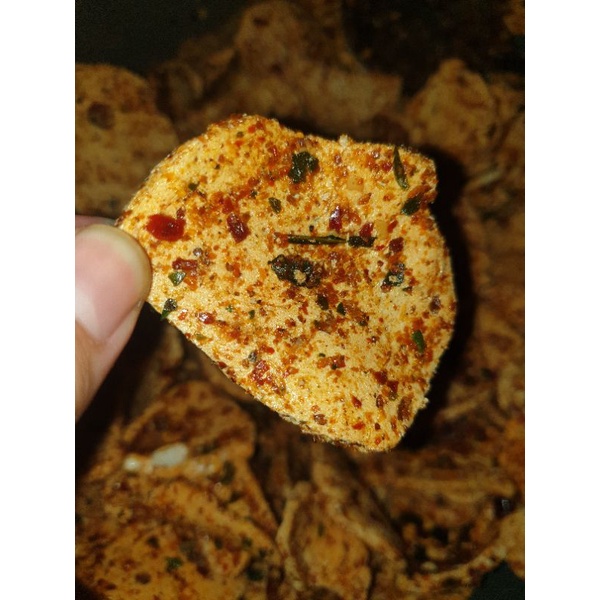 

BASRENG BULAT DAUN JERUK PREMIUM 100gr (pedas&original)