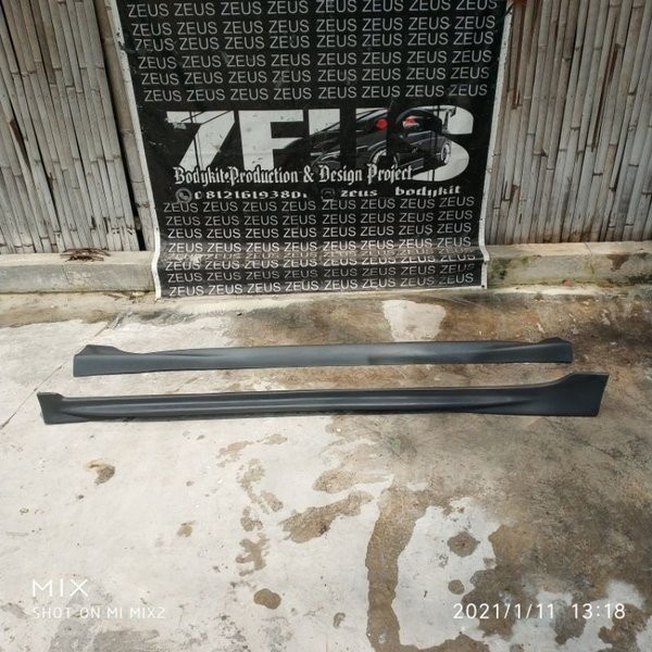 Side Skirt Toyota Calya Daihatsu Sigra iuo banting harga